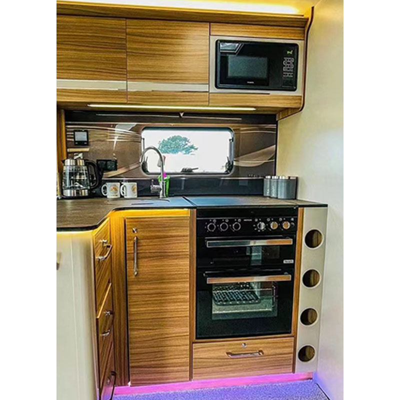 Wohnmobil-Küchenschrank